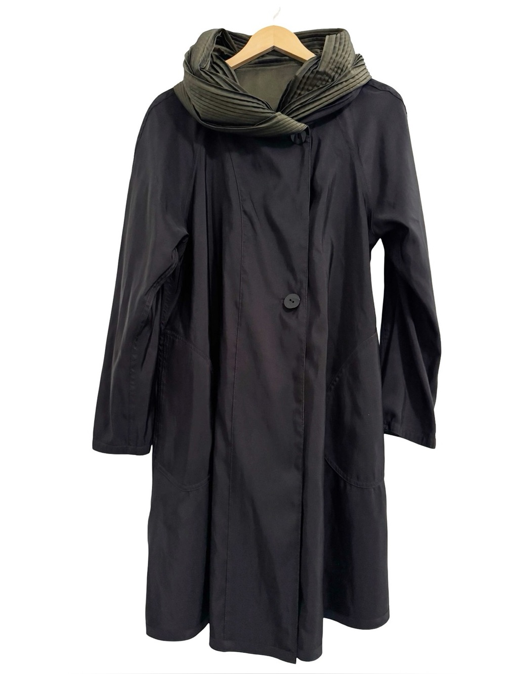 Mycra Pac Donatella Reversible Travel Raincoat
